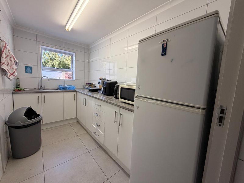 To Let Commercial Property for Rent in Walmer Eastern Cape